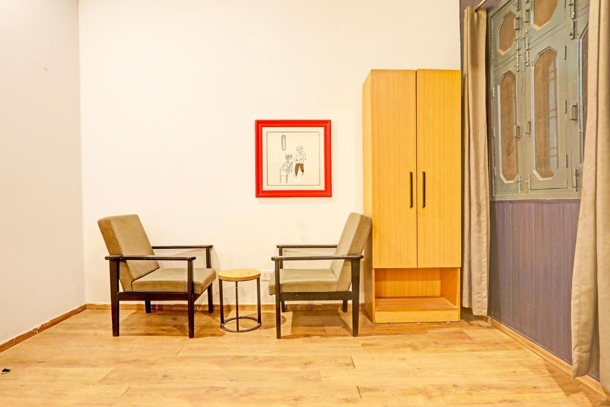 Super Townhouse Vijay Khand Gomti Nagar Lucknow Zewnętrze zdjęcie